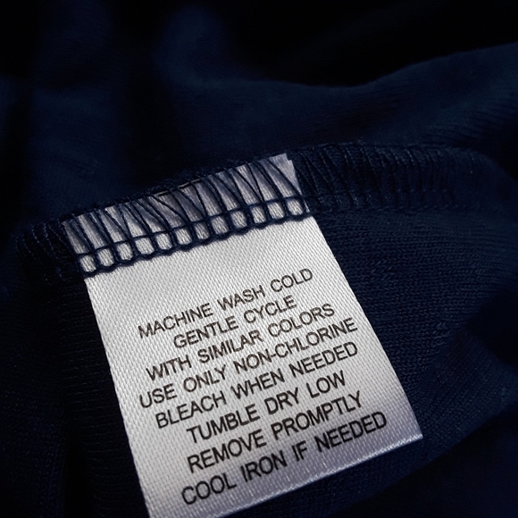 NY Laundry Longsleeve Lattice Back Faux Button Top Size 1X - Picture 10 of 11